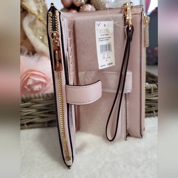 Michael Kors Wallet Vanilla Pink - Picture 9 of 9